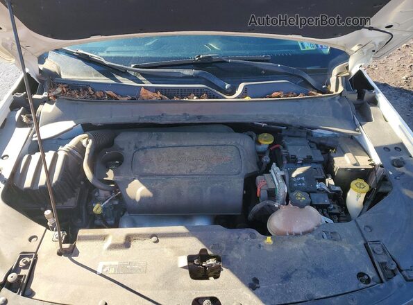 3C4NJCCB4JT301733 2018 JEEP COMPASS White Widok komory silnika