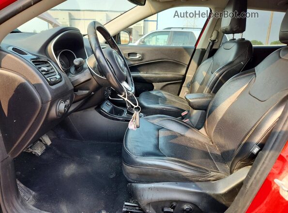 3C4NJCCB4KT819407 2019 JEEP COMPASS Red Вид салону спереду