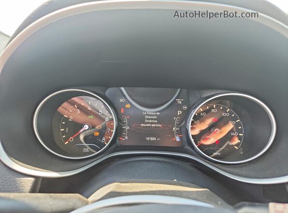 3C4NJCCB5KT679903 2019 JEEP COMPASS Белый Вид щитка приборов