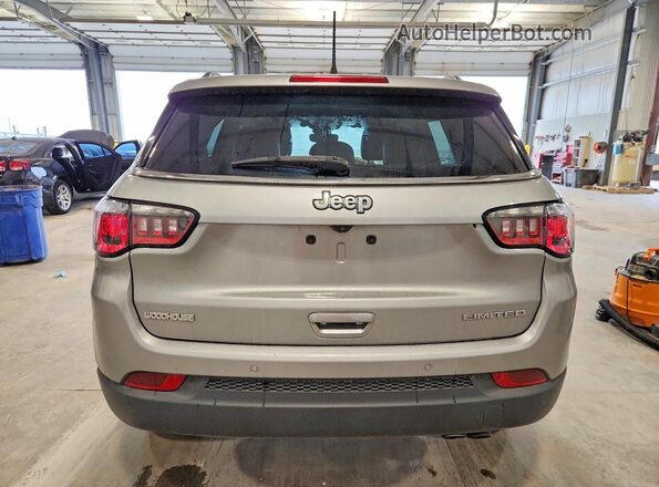 3C4NJCCB5MT552670 2021 JEEP COMPASS Silver Vista trasera