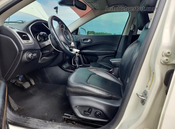 3C4NJCCB7KT662407 2019 JEEP COMPASS White წინა სალონის ხედი