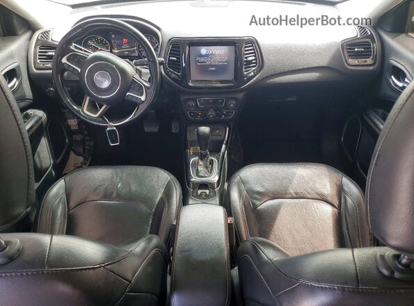 3C4NJCCB7LT150633 2020 JEEP COMPASS White Vista del salpicadero