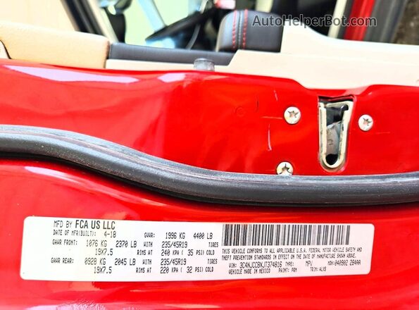 3C4NJCCBXJT374816 2018 JEEP COMPASS Red Vista de la etiqueta del VIN