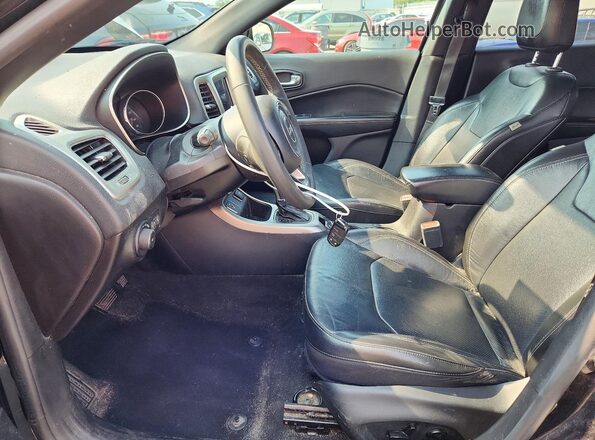 3C4NJCEB3MT597331 2021 JEEP COMPASS Black Vista interior delantera