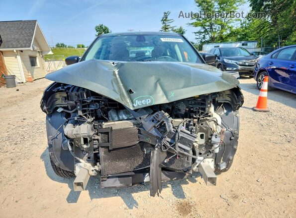 3C4NJDAB0JT330834 2018 JEEP COMPASS Зеленый Вид спереди