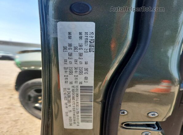 3C4NJDAB0JT330834 2018 JEEP COMPASS Зеленый Панорамный вид салона 360°