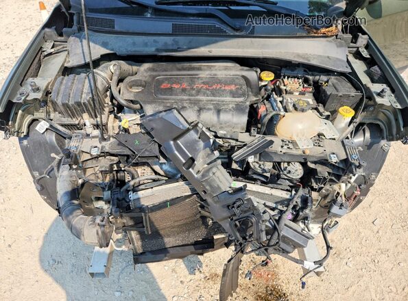 3C4NJDAB0JT330834 2018 JEEP COMPASS Зеленый Вид подкапотного пространства