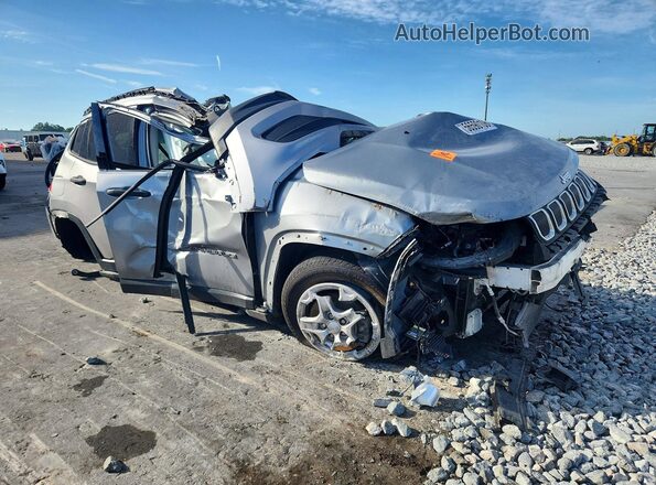 3C4NJDAB0NT106856 2022 JEEP COMPASS Серебряный Передняя правая четверть