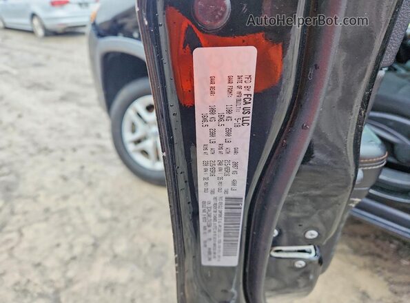 3C4NJDAB1JT415584 2018 JEEP COMPASS Black ძრავის განყოფილების ხედი