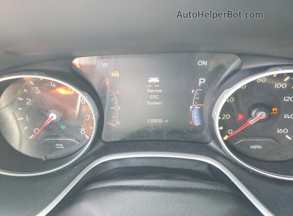 3C4NJDAB1JT483349 2018 JEEP COMPASS Черный Вид щитка приборов