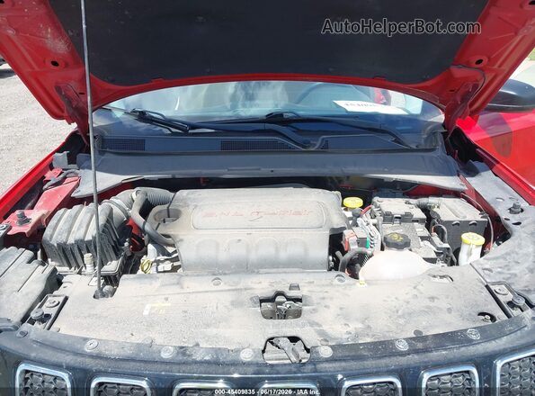 3C4NJDAB2JT330835 2018 JEEP COMPASS Red Rear view