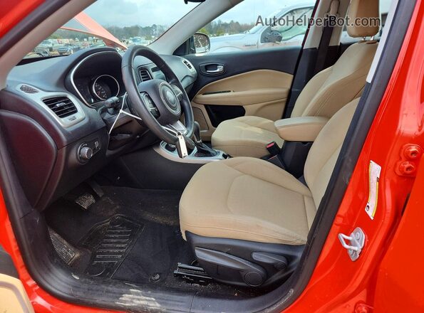 3C4NJDAB4JT168612 2018 JEEP COMPASS Orange Widok wnętrza z przodu