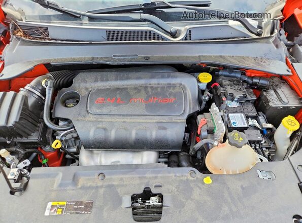 3C4NJDAB4JT168612 2018 JEEP COMPASS Orange Widok komory silnika