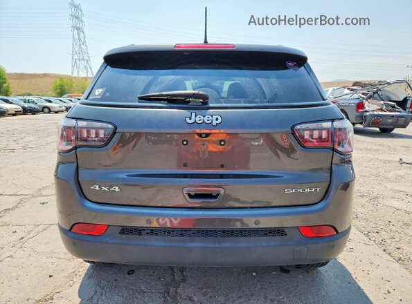 3C4NJDAB4JT270623 2018 JEEP COMPASS Gray Vista trasera