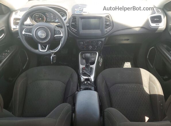 3C4NJDAB5LT210174 2020 JEEP COMPASS Silver Vista del salpicadero