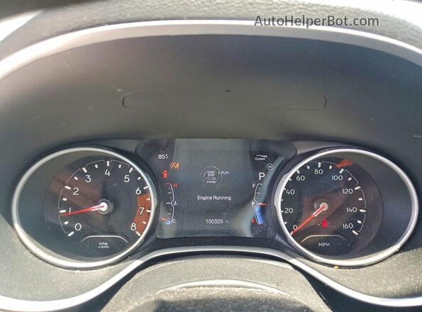 3C4NJDAB5LT210174 2020 JEEP COMPASS Silver Vista del cuadro de instrumentos