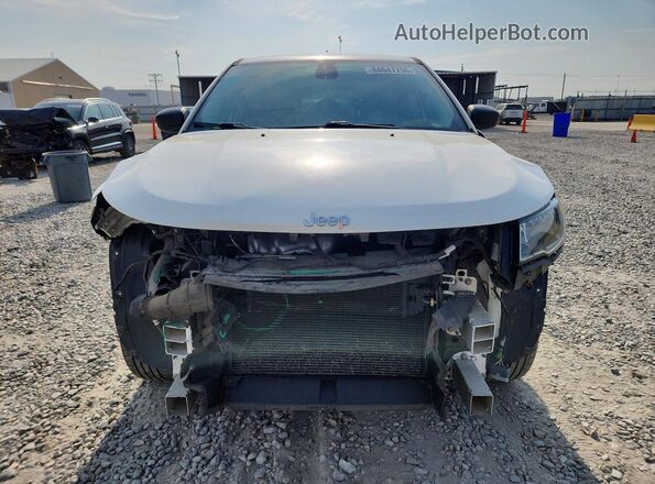 3C4NJDAB8JT307558 2018 JEEP COMPASS Белый Вид спереди