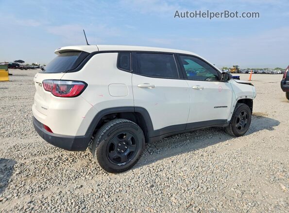 3C4NJDAB8JT307558 2018 JEEP COMPASS Белый Задняя правая четверть