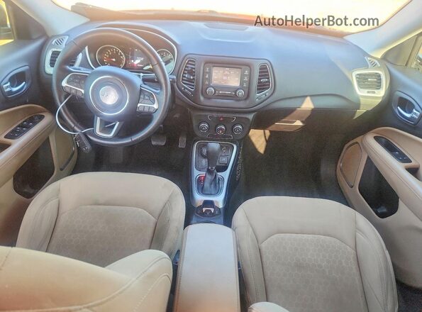 3C4NJDABXJT114487 2018 JEEP COMPASS Orange წინა პანელის ხედი