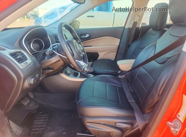 3C4NJDABXJT114487 2018 JEEP COMPASS Orange წინა სალონის ხედი