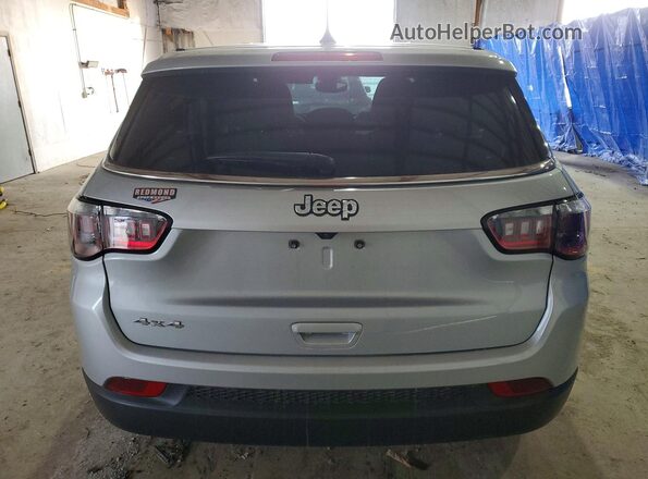 3C4NJDAN1ST565965 2025 JEEP COMPASS Silver Вид ззаду