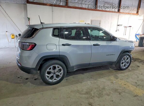 3C4NJDAN1ST565965 2025 JEEP COMPASS Silver Задня права чверть