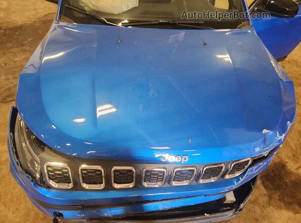 3C4NJDAN5RT135656 2024 JEEP COMPASS Blue Vista del compartimento del motor