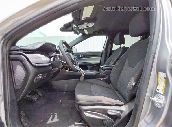 3C4NJDAN5RT612716 2024 JEEP COMPASS Gray Widok wnętrza z przodu