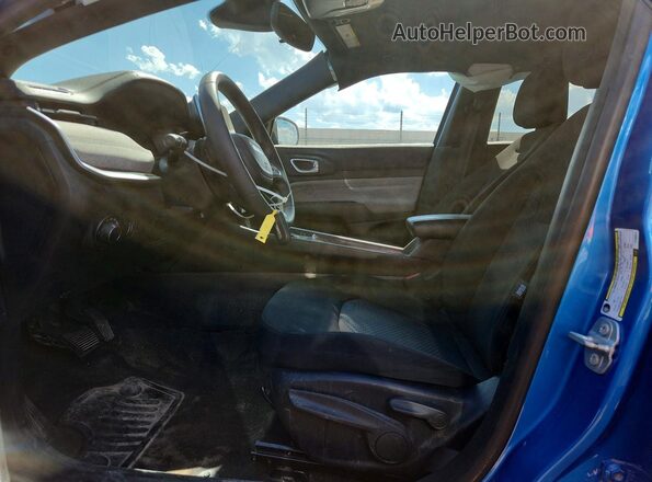 3C4NJDAN8ST550573 2025 JEEP COMPASS Blue წინა სალონის ხედი