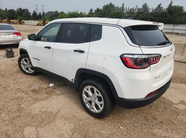 3C4NJDAN9RT166490 2024 JEEP COMPASS White 