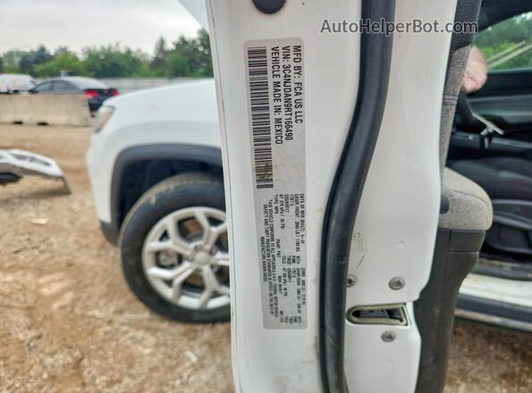 3C4NJDAN9RT166490 2024 JEEP COMPASS White Engine compartment view