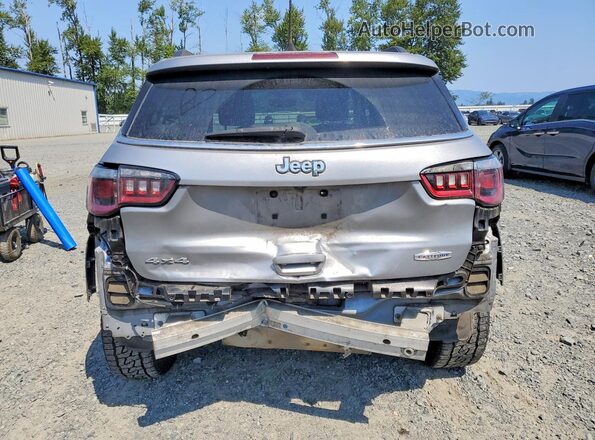 3C4NJDBB0HT652110 2017 JEEP COMPASS Silver Rear view