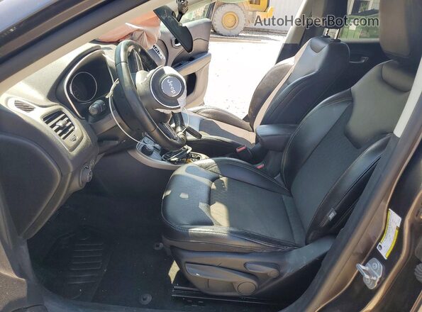 3C4NJDBB0JT155046 2018 JEEP COMPASS Charcoal Вид салону спереду