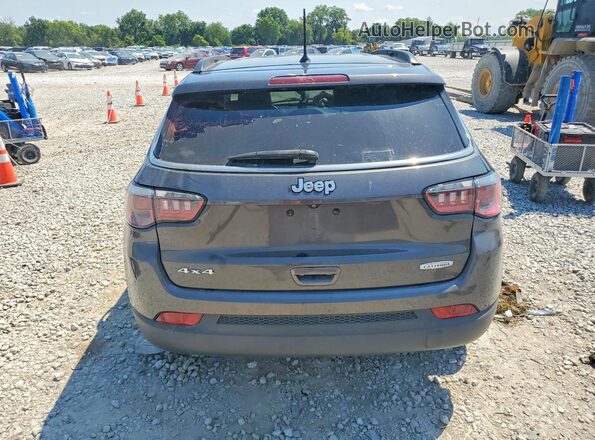3C4NJDBB0JT155046 2018 JEEP COMPASS Charcoal Вид ззаду