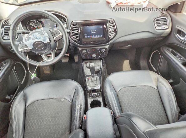 3C4NJDBB0KT598704 2019 JEEP COMPASS Black Առջևի վահանակի տեսք