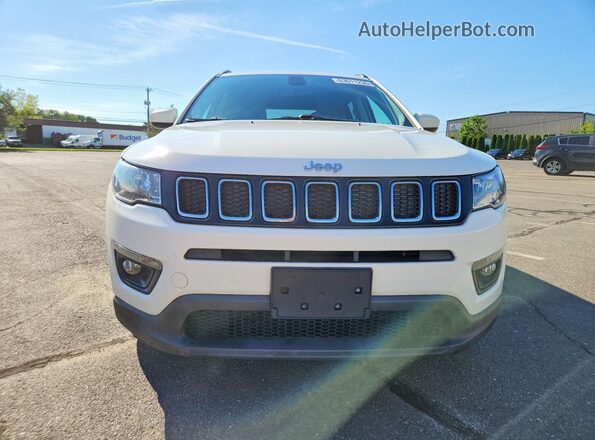 3C4NJDBB0KT847552 2019 JEEP COMPASS White Widok z przodu