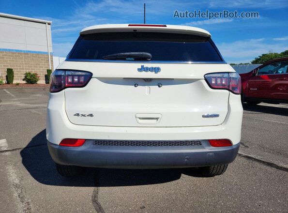 3C4NJDBB0KT847552 2019 JEEP COMPASS White Widok z tyłu