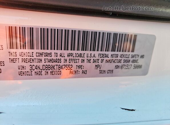 3C4NJDBB0KT847552 2019 JEEP COMPASS White Widok naklejki z numerem VIN