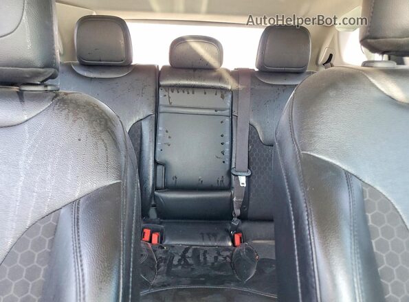 3C4NJDBB0LT123278 2020 JEEP COMPASS White Հետևի նստատեղերի տեսք