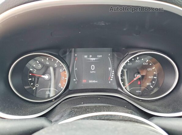 3C4NJDBB0MT554690 2021 JEEP COMPASS Red Вид щитка приладів
