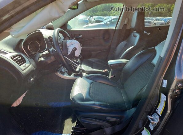 3C4NJDBB1JT481714 2018 JEEP COMPASS Gray Vista interior delantera