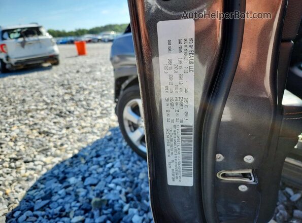 3C4NJDBB1JT481714 2018 JEEP COMPASS Gray Vista del compartimento del motor