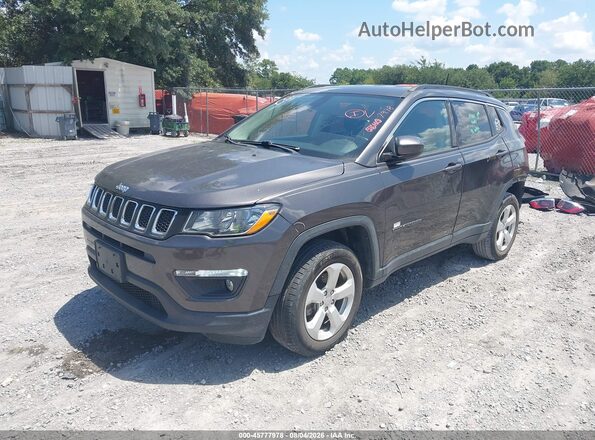 3C4NJDBB1JT492583 2018 JEEP COMPASS Champagne წინა მარცხენა ხედი სამი მეოთხედიდან