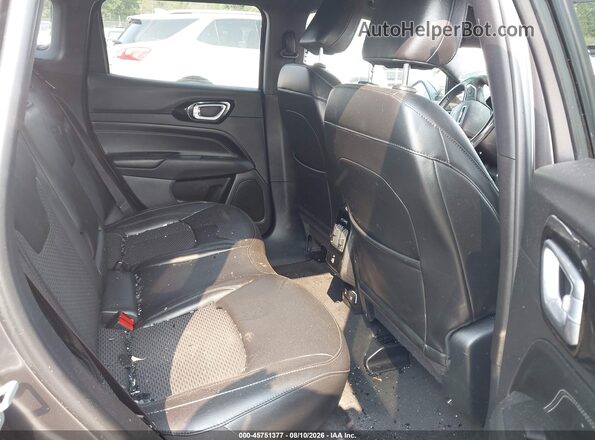 3C4NJDBB1NT184884 2022 JEEP COMPASS Gray VIN կոդի պիտակի տեսք