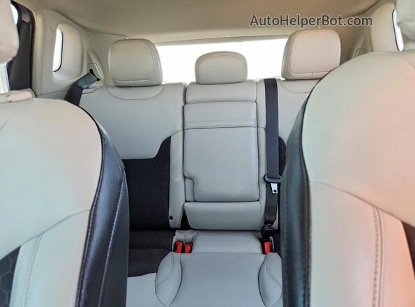 3C4NJDBB2HT616662 2017 JEEP COMPASS Silver Rear seats view