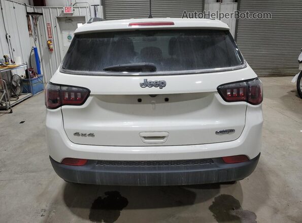 3C4NJDBB2JT284115 2018 JEEP COMPASS White Vista trasera
