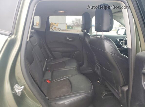 3C4NJDBB2KT734850 2019 JEEP COMPASS Зеленый Вид задней части салона