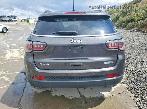 3C4NJDBB2NT173165 2022 JEEP COMPASS Gray Widok z tyłu