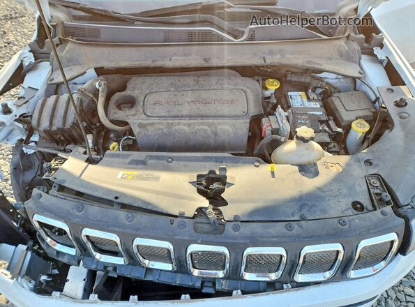 3C4NJDBB2NT231730 2022 JEEP COMPASS White Vista del compartimento del motor