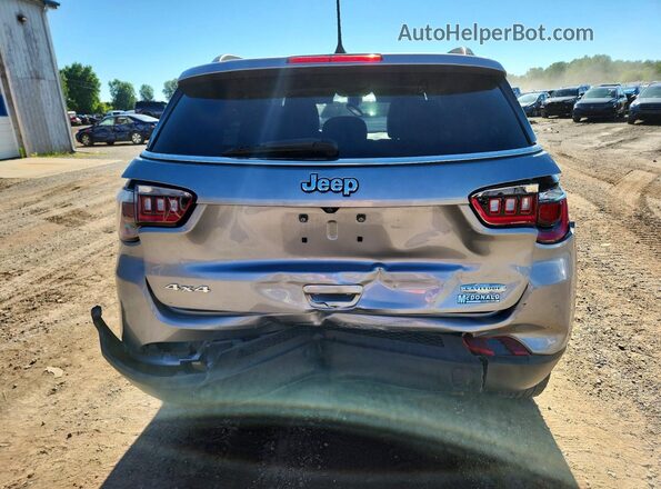 3C4NJDBB3HT655941 2017 JEEP COMPASS Silver Vista trasera